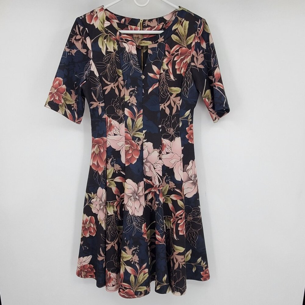 Roz & Ali Navy Blue and Floral Print Cutout Front Pleated Skirt Dress Size 10